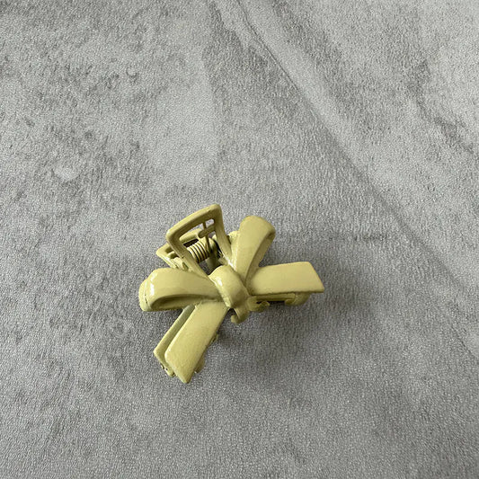 Sweet Alloy Bow Hair Clip for Women